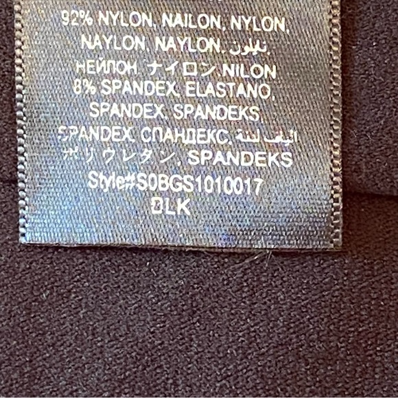 Bebe Black Built in Bra Spaghetti Strap Tank Top Size M/L NWT - Picture 13 of 14